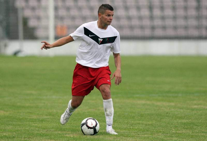 Football. II Liga. GKS Tychy - Miedz Legnica. 06.08.2011