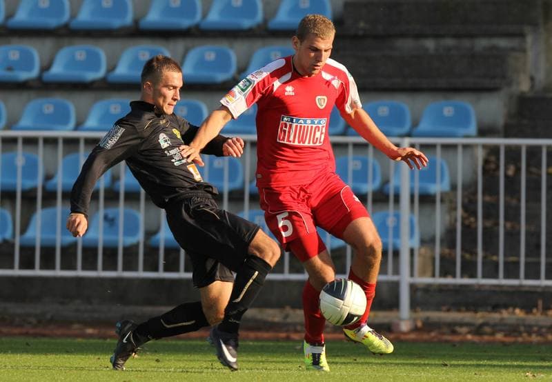 Football. I liga. Piast Gliwice - Bogdanka Leczna. 16.10.2011