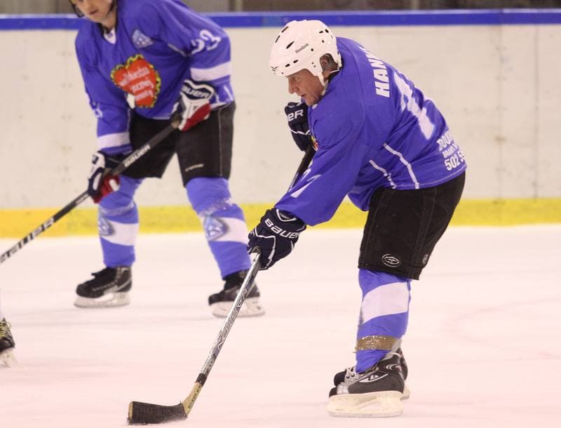 Ice Hockey. V Mecz Przyjazni. Naprzod Janow - Ruch Chorzow. 07.01.2012