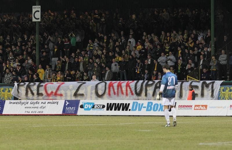 Football. I liga. GKS Katowice - Ruch Radzionkow. 17.03.2012