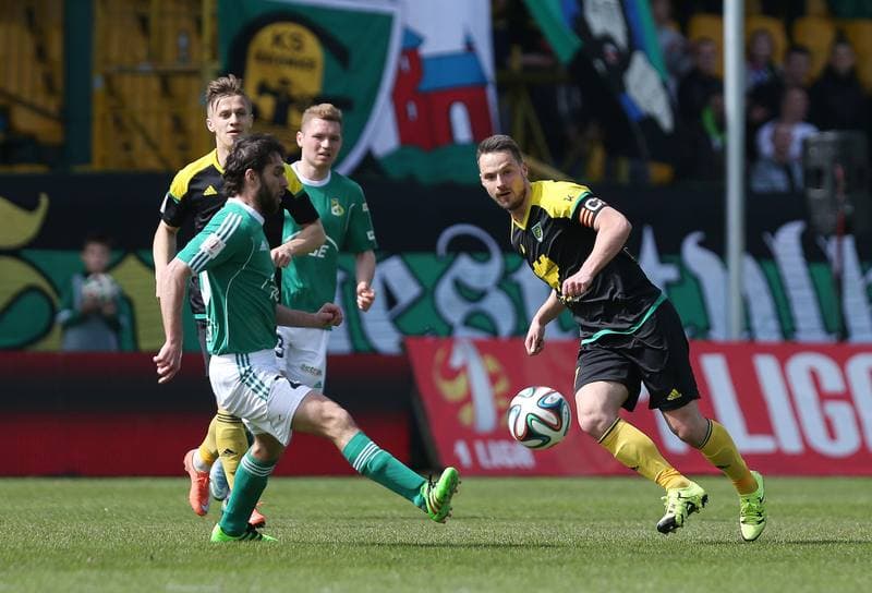 Football. I Liga. GKS Katowice - GKS Belchatow. 03.04.2016