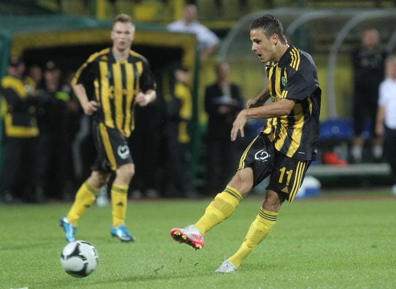 Football. I liga. GKS Katowice - Flota Swinoujscie. 19.08.2011