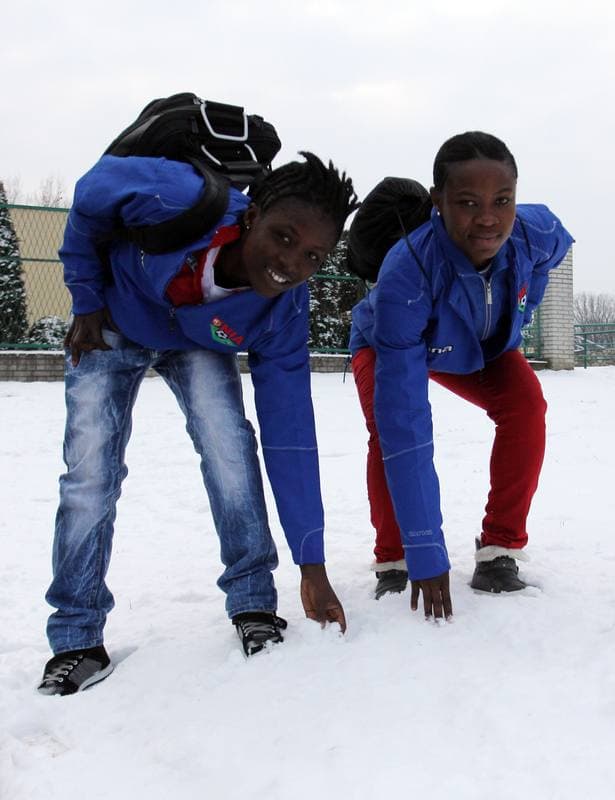 Football. Unia Raciborz. Testowane zawodniczki. 11.02.2013