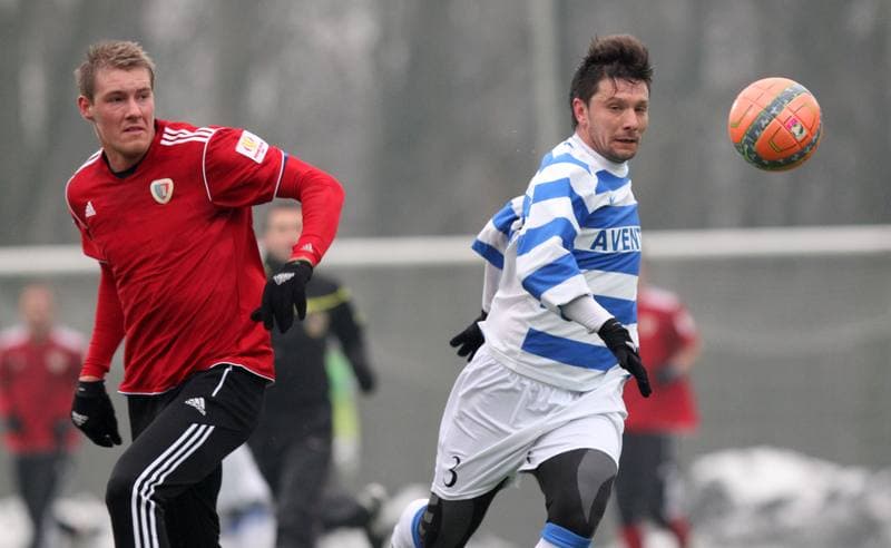 Football. Sparing. Piast Gliwice - 1 SC Znojmo. 18.02.2013