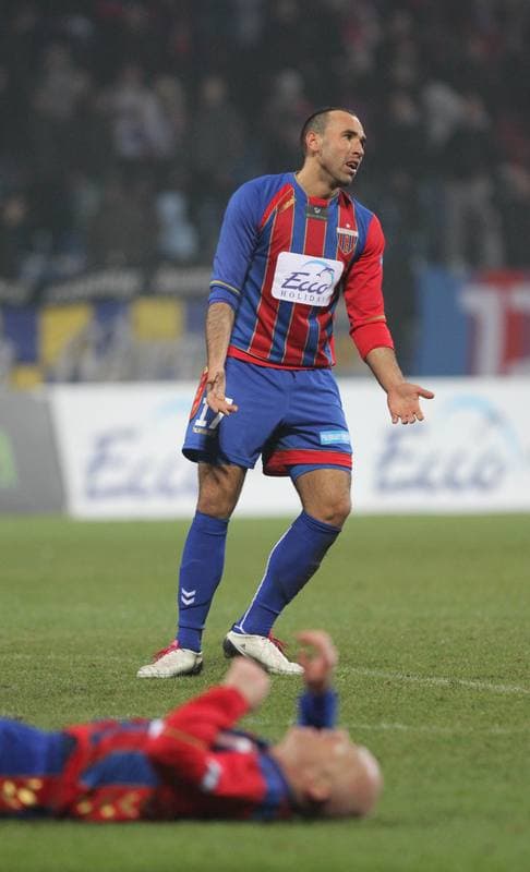 Football. Ekstraklasa. Polonia Bytom - Wisla Krakow. 27.03.2010