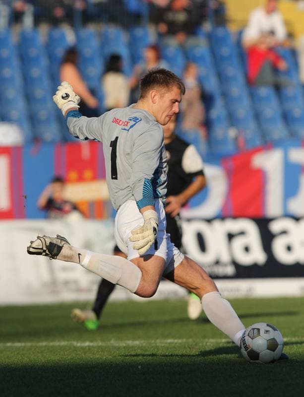 Football. II Liga Grupa Zachodnia. Polonia Bytom - Bytovia Bytow. 26.10.2013