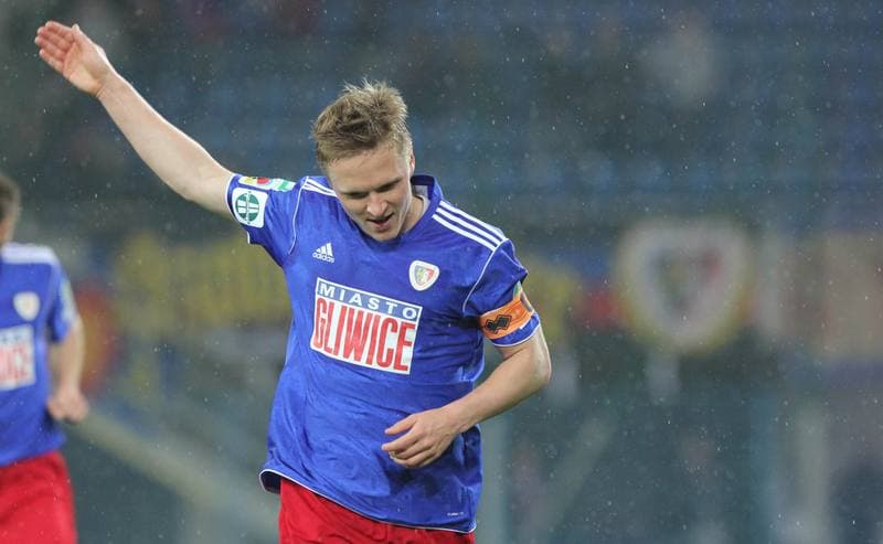 Football. I liga. Piast Gliwice - KS Polkowice. 30.03.2012