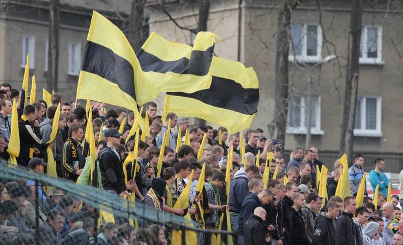 Football. Bytom I liga. Ruch Radzionkow - Odra Wodzislaw Slaski. 17.04.2011