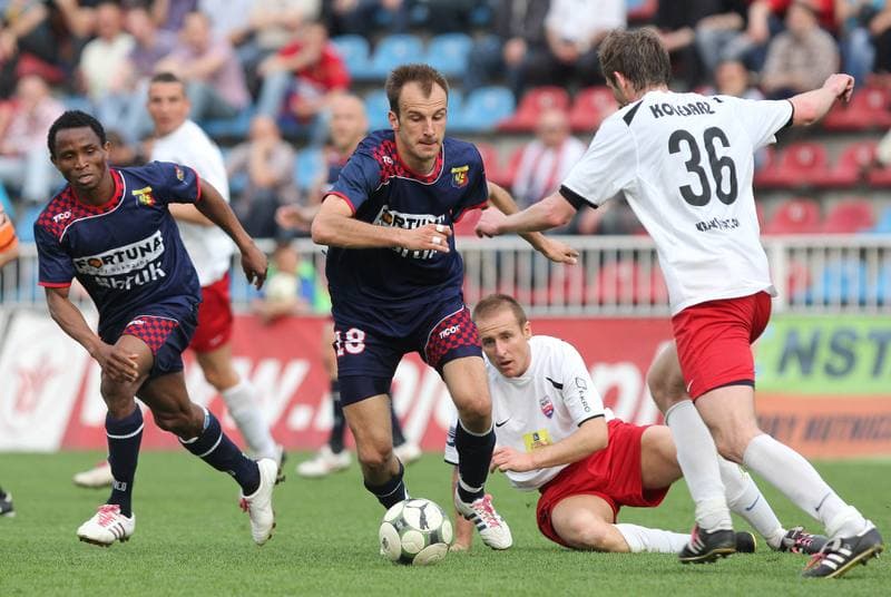 Football. I liga. Odra Wodzislaw - Kolejarz Stroze. 23.04.2011