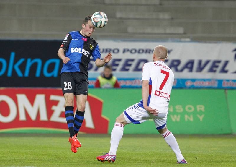 Football. T-Mobile Ekstraklasa. Gornik Zabrze - Zawisza Bydgoszcz. 29.04.2015