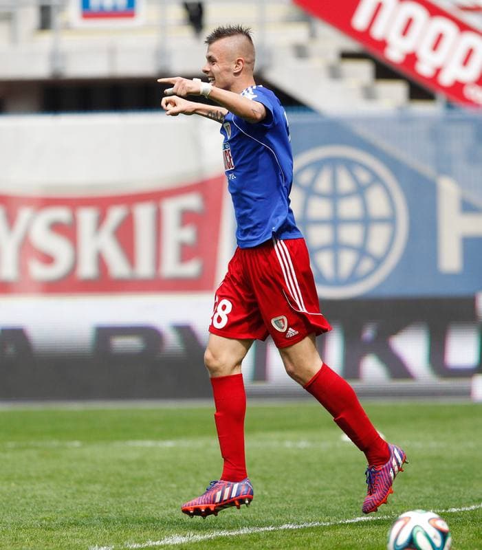 Football. T-Mobile Ekstraklasa. Piast Gliwice - Podbeskidzie Bielsko Biala. 26.04.2015
