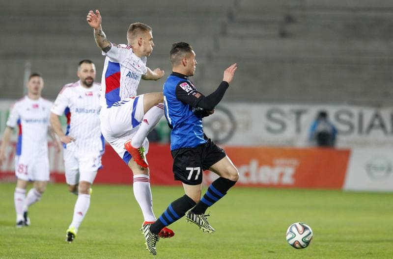 Football. T-Mobile Ekstraklasa. Gornik Zabrze - Zawisza Bydgoszcz. 29.04.2015