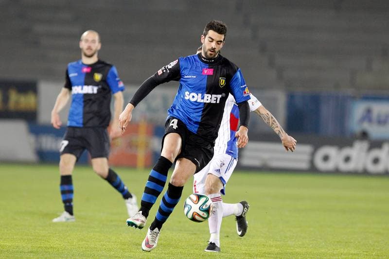 Football. T-Mobile Ekstraklasa. Gornik Zabrze - Zawisza Bydgoszcz. 29.04.2015