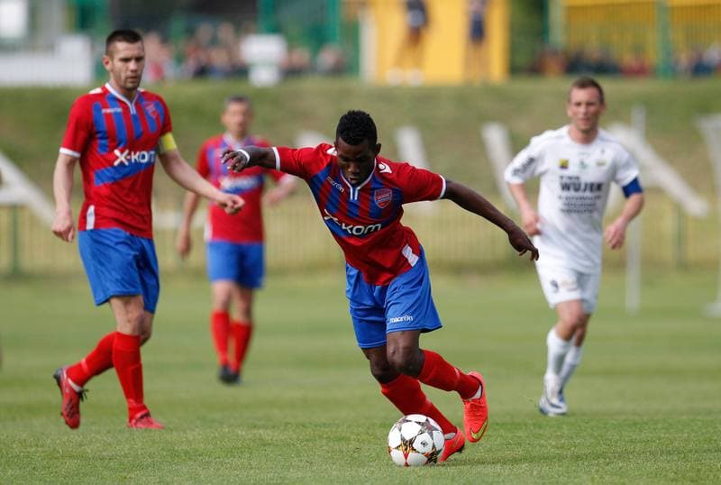 Football. II Liga. Rozwoj Katowice - Rakow Czestochowa. 24.05.2015