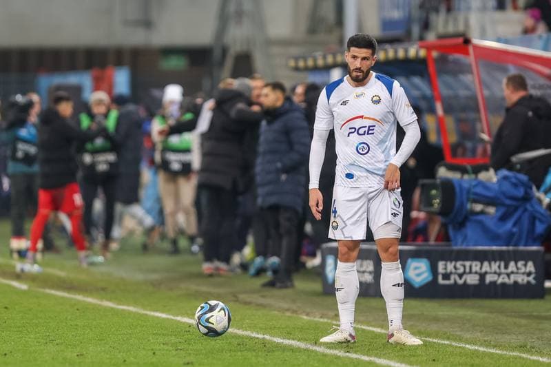 Football. PKO BP Ekstraklasa. Piast Gliwice - Stal Mielec. 18.12.2023