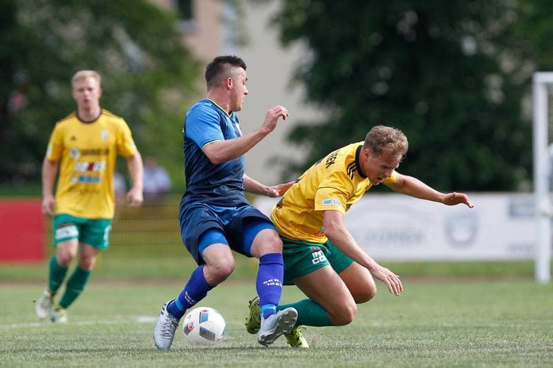 Football. III Liga. Gwarek Tarnowskie Gory - Skra Czestochowa. 01.05.2018