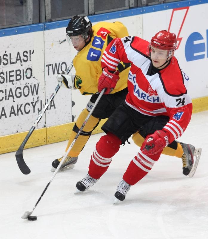 Ice Hockey. Polska Liga Hokeja na Lodzie. HC GKS Katowice - Comarch Cracovia Krakow. 02.10.2012