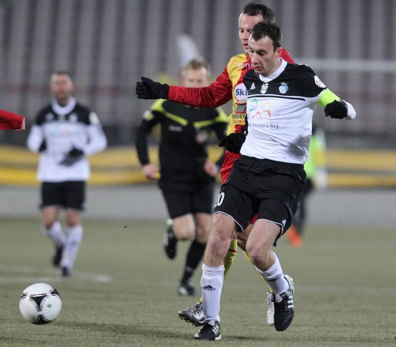 Football. II liga - grupa zachodnia. Energetyk ROW Rybnik - Chojniczanka Chojnice. 15.03.2013
