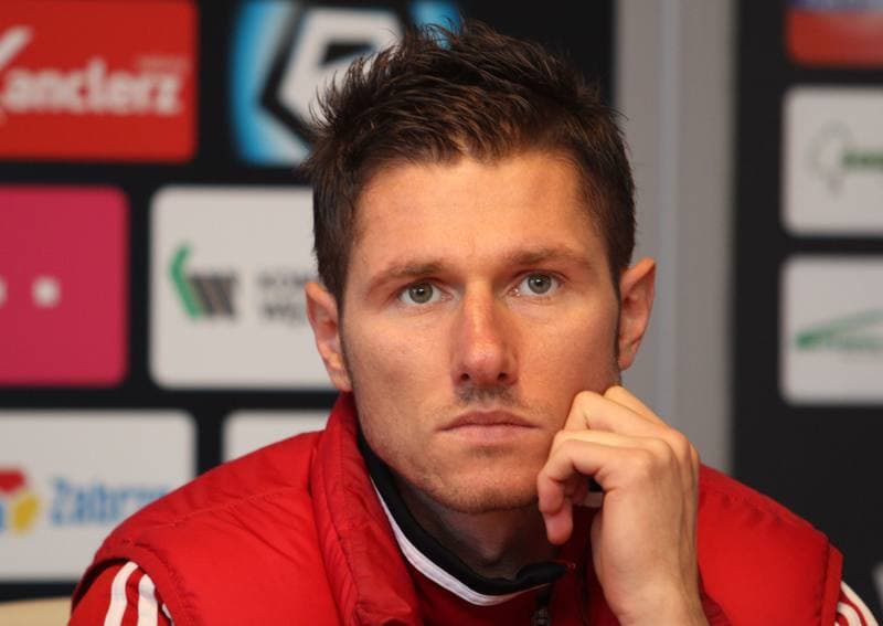 Football. Gornik Zabrze. Press Conference. 02.12.2013