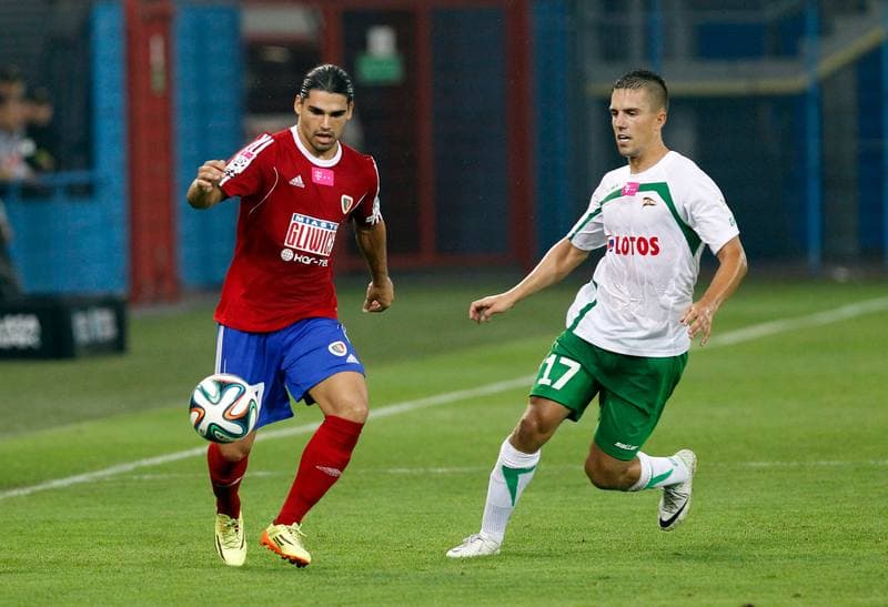 Football. T-Mobile Ekstraklasa. Piast Gliwice - Lechia Gdansk. 26.10.2013