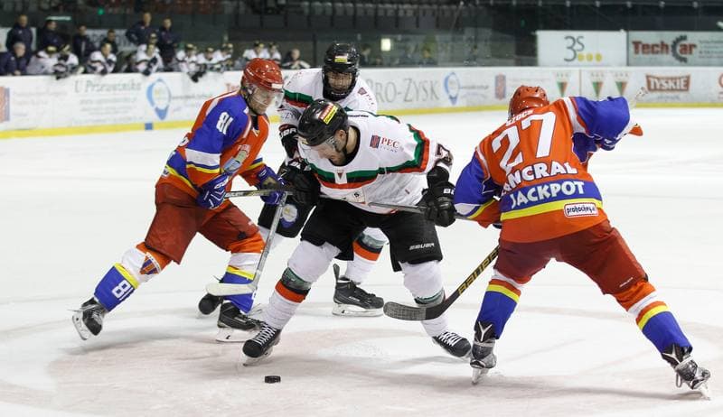 Ice Hockey. Continental Cup. GKS Tychy - Dunarea Galati. 24.10.2015