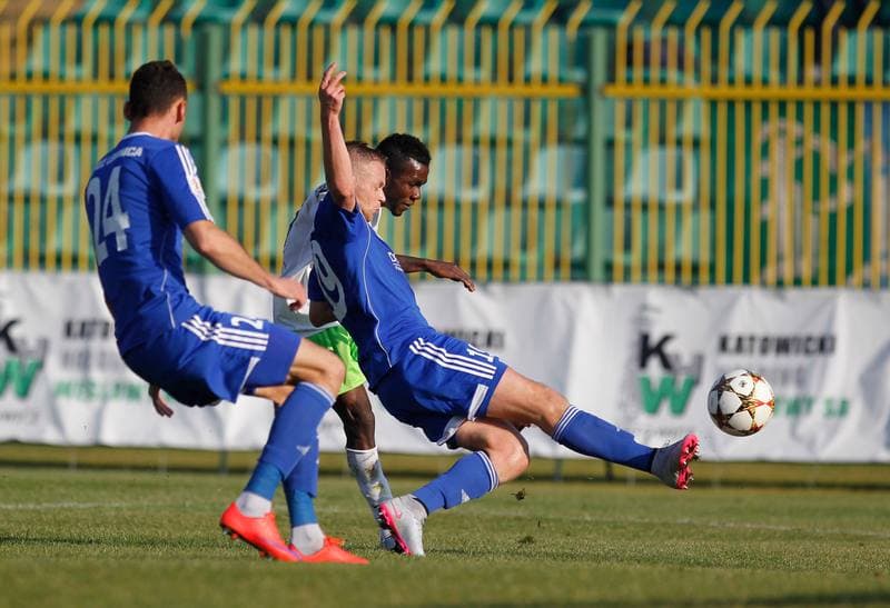 Football. I Liga. Rozwoj Katowice - Miedz Legnica. 31.10.2015