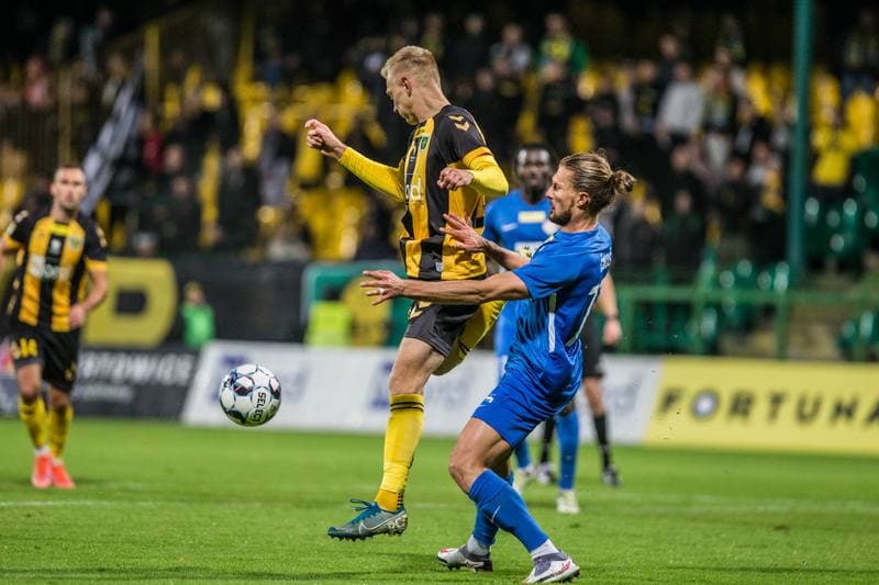 Football. Fortuna I Liga. GKS Katowice - Puszcza Niepolomice. 23.10.2021