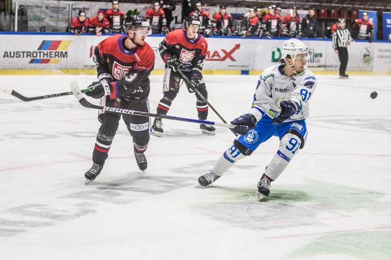 Ice Hockey. PHL. Re-Plast Unia Oswiecim - Ciarko STS Sanok. 20.12.2021