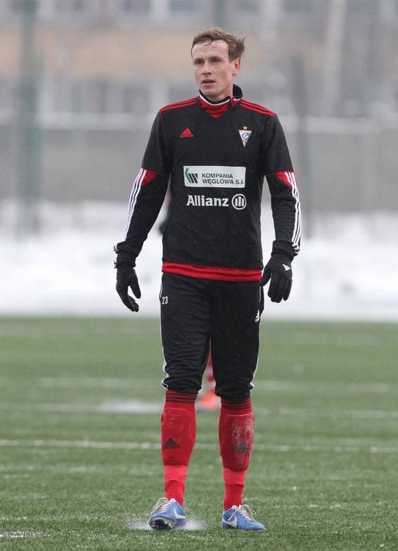 Football. Sparing. Gornik Zabrze - LZS Piotrowka. 25.01.2013