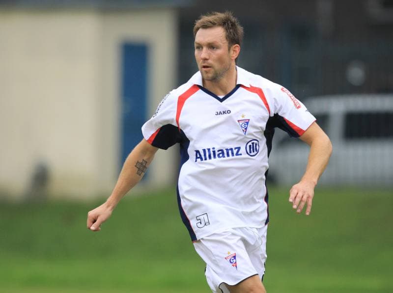 Football. B klasa gr II okreg Zabrze. Gornik II Zabrze - Stal Zabrze. 12.09.2010
