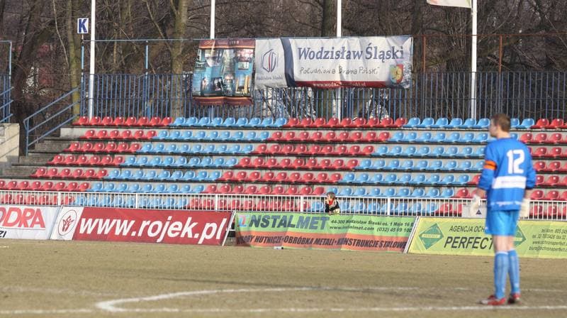 Football. I liga. Odra Wodzislaw Slaski - Warta Poznan. 12.03.2011
