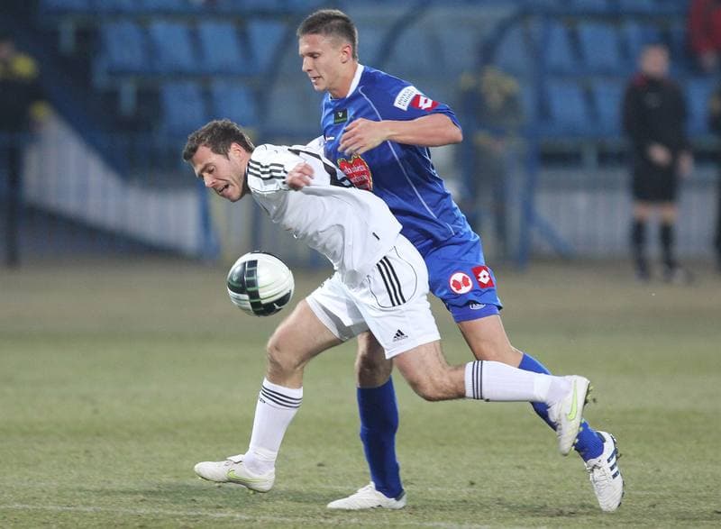 Football. PKO BP Ekstraklasa. Ruch Chorzow - GKS Belchatow. 12.03.2011