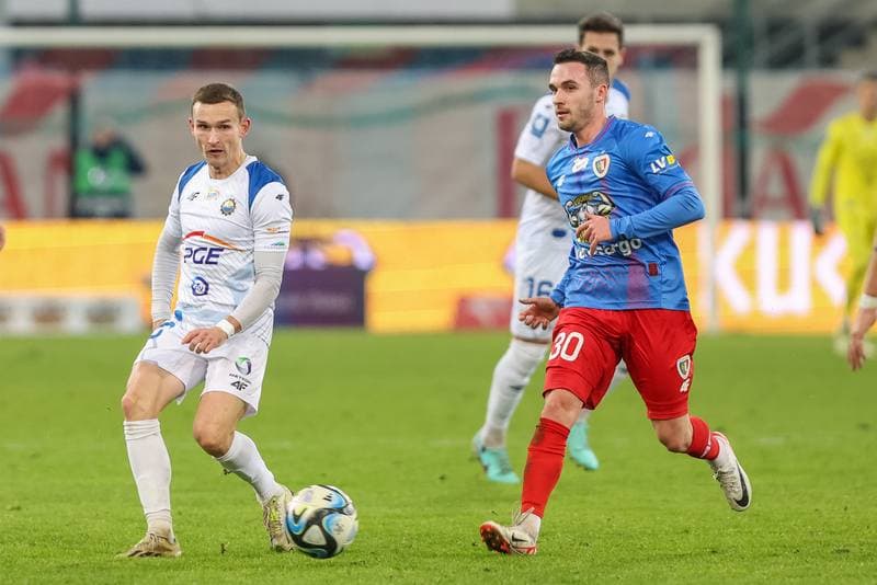 Football. PKO BP Ekstraklasa. Piast Gliwice - Stal Mielec. 18.12.2023