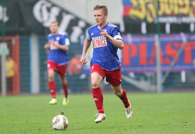Football. I liga. Piast Gliwice - Kolejarz Stroze. 12.05.2012