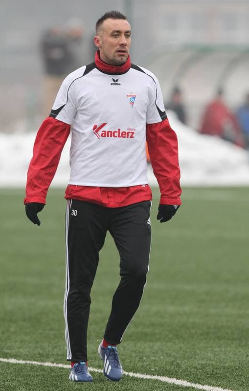 Football. Sparing. Gornik II Zabrze - LZS Piotrowka. 23.02.2013