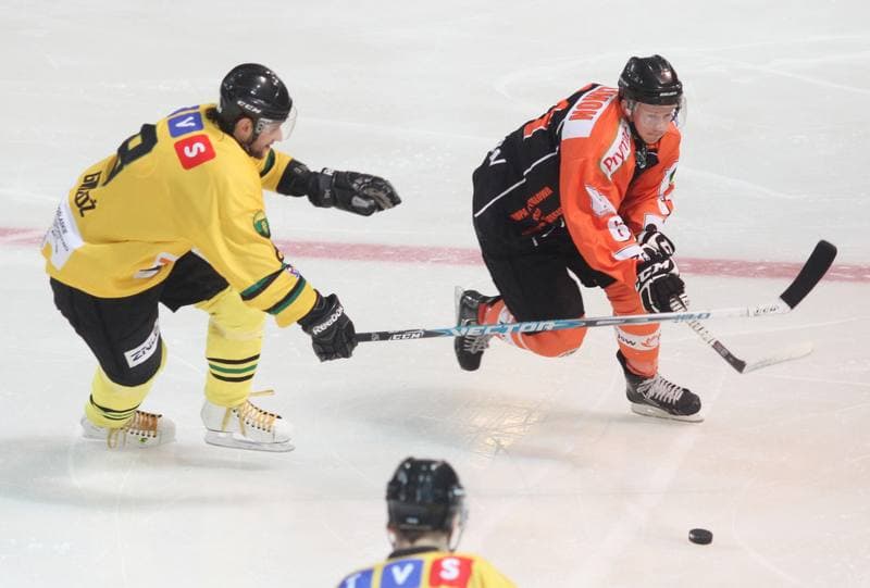 Ice Hockey. Polska Liga Hokeja na Lodzie. HC GKS Katowice - JKH GKS Jastrzebie. 14.10.2012