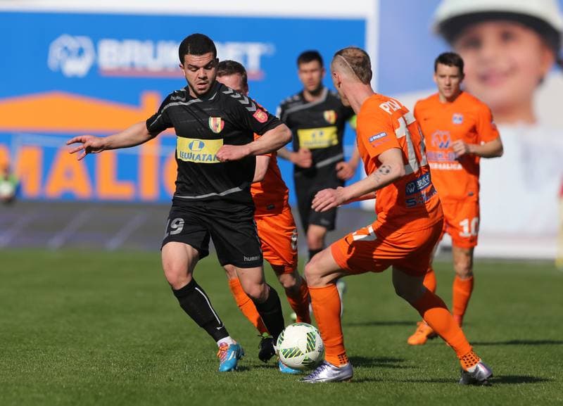 Football. PKO BP Ekstraklasa. Termalica Bruk-Bet Nieciecza - Korona Kielce. 02.04.2016