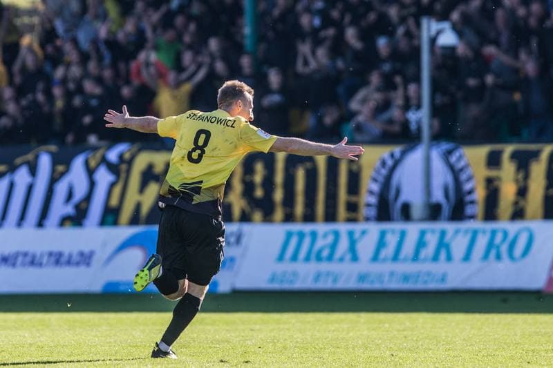 Football. II Liga. GKS Katowice - Elana Torun. 12.10.2019