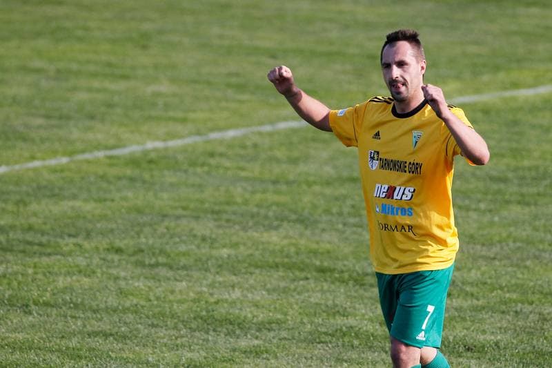 Football. III Liga. Gwarek Tarnowskie Gory - Skra Czestochowa. 01.05.2018