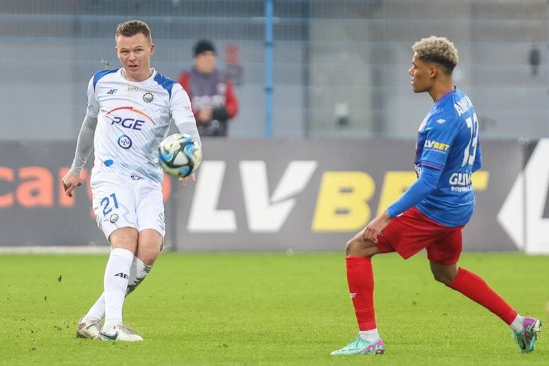 Football. PKO BP Ekstraklasa. Piast Gliwice - Stal Mielec. 18.12.2023