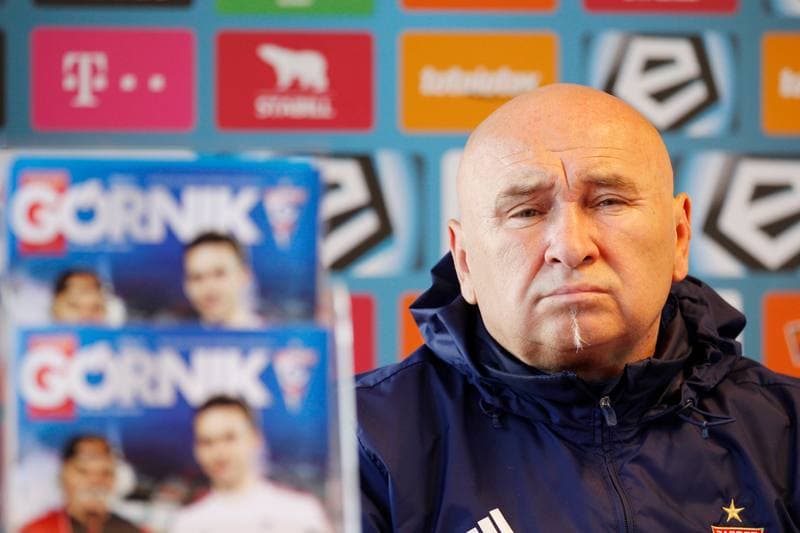 Football. Gornik Zabrze. Press Conference. 09.05.2016