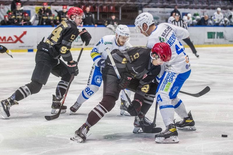 Ice Hockey. PHL. Re-Plast Unia Oswiecim - Comarch Cracovia. 26.09.2021