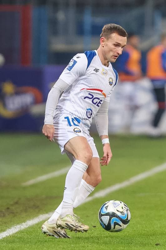 Football. PKO BP Ekstraklasa. Piast Gliwice - Stal Mielec. 18.12.2023