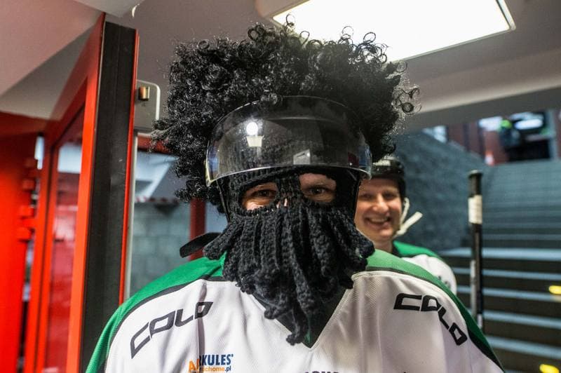 Ice Hockey. Wielka Orkiestra Swiatecznej Pomocy. Hrap - TVN24. 22.01.2022