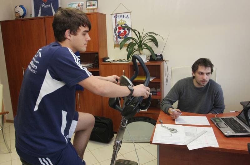 Football. Michael Wojcik. Training. 16.12.2011