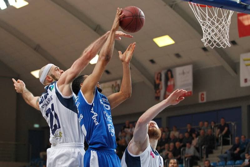 Basketball. Tauron Basket Liga. MKS Dabrowa Gornicza - Rosa Radom. 13.02.2016