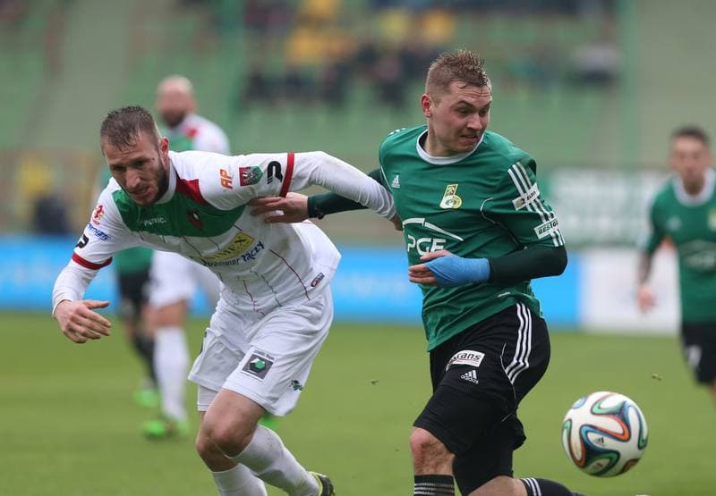 Football. I Liga. GKS Belchatow - Zaglebie Sosnowiec. 10.04.2016