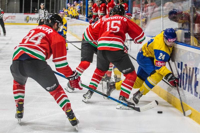 Ice Hockey. EIHC Christmas Cup. Hungary - Ukraine. 16.12.2021