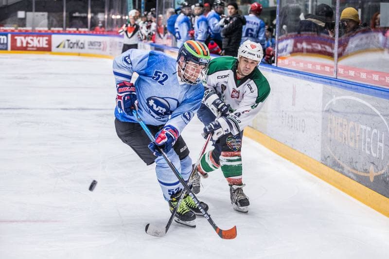 Ice Hockey. Wielka Orkiestra Swiatecznej Pomocy. Hrap - TVN24. 22.01.2022
