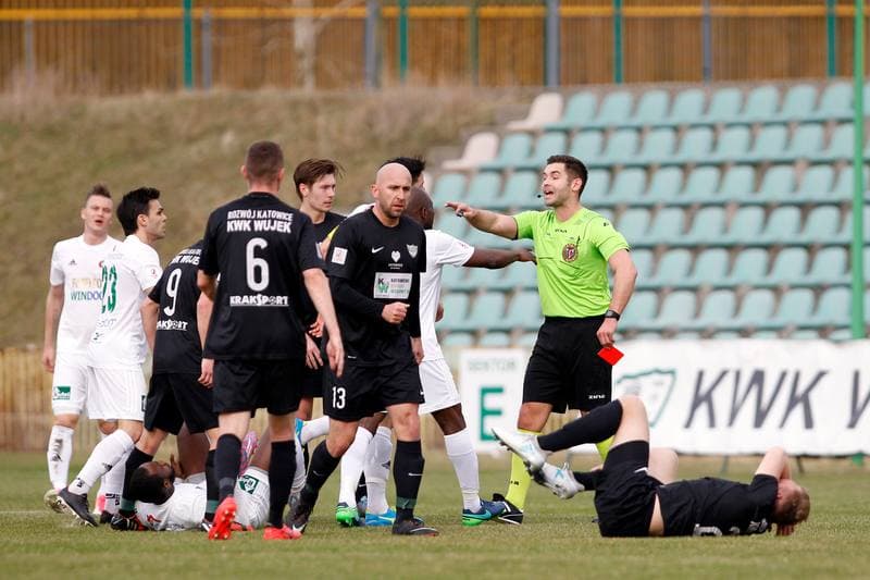Football. II liga. Rozwoj Katowice - Radomiak Radom. 04.04.2018